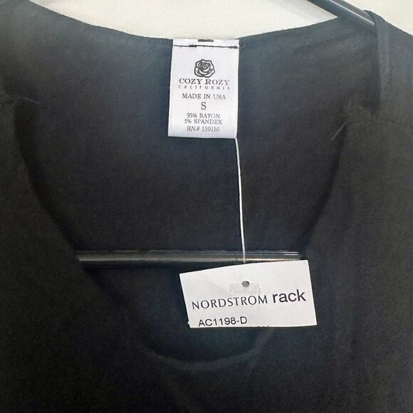 NWT Cozy Rozy California Black Sun, Sea, Sand Raw Hem Tank - Small - Picture 3 of 6